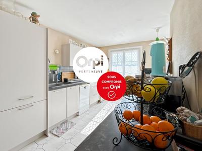 Maison - 102 m² - 4 pièces