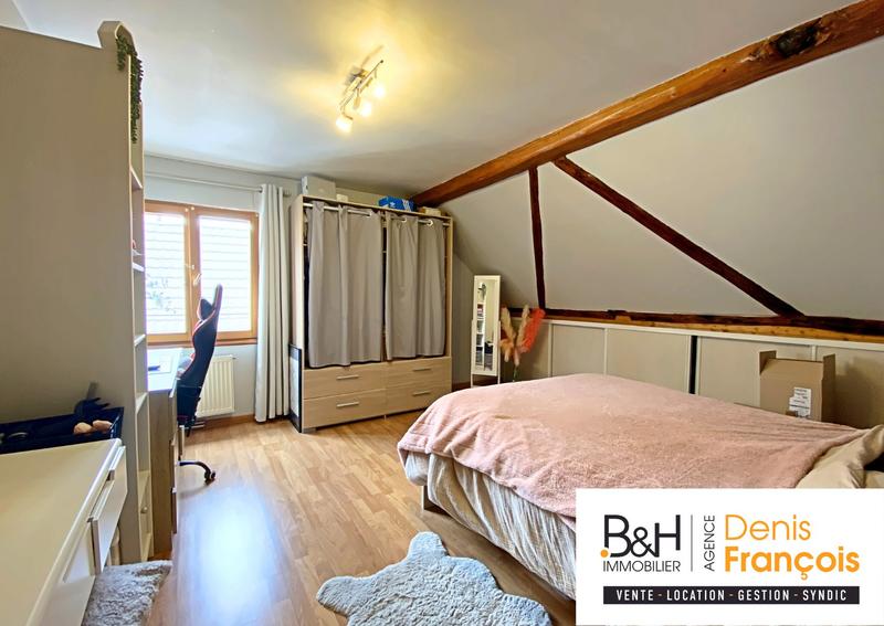 Maison ancienne - 250 m² - 8 pièces