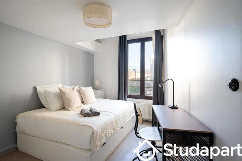 Chambre - 9 m² - 1 pièce