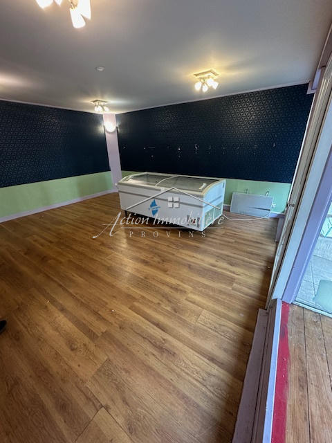 Local commercial - 32 m²