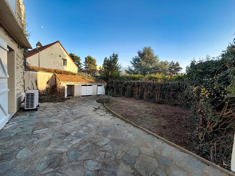 Maison - 84 m² - 4 pièces