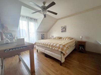 Propriété - 175 m² - 8 pièces