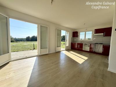 Maison - 110 m² - 4 pièces