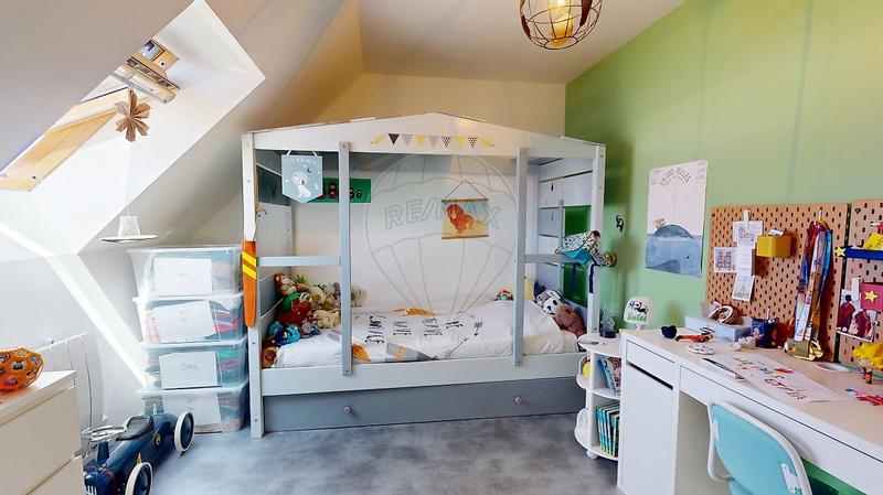 Maison - 113 m² - 5 pièces