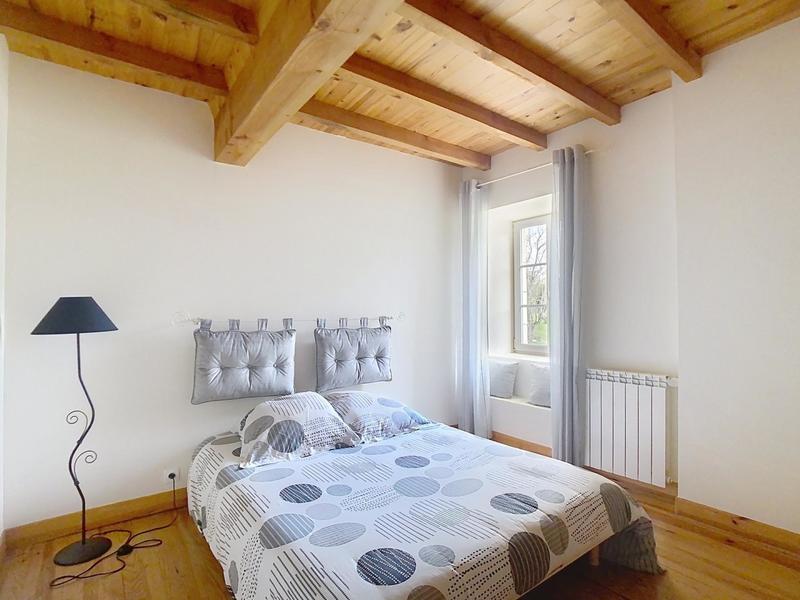 Maison - 252 m² - 5 pièces