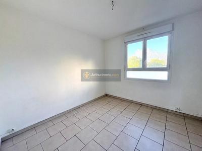 Appartement - 64 m² - 4 pièces