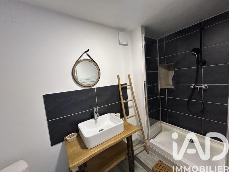 Maison - 176 m² - 8 pièces