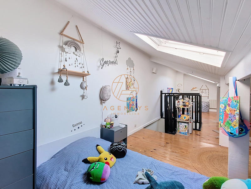 Maison - 100 m² - 5 pièces