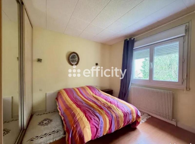 Maison - 205 m² - 8 pièces