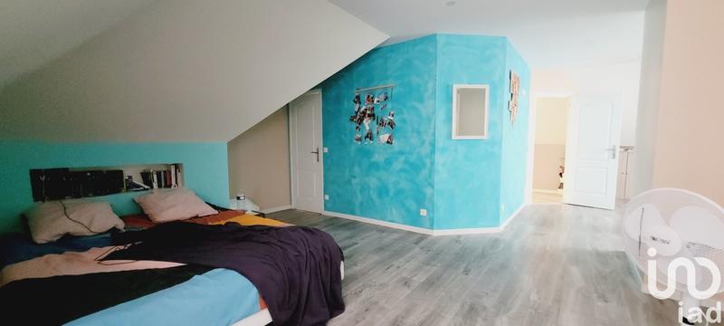 Maison - 240 m² - 9 pièces