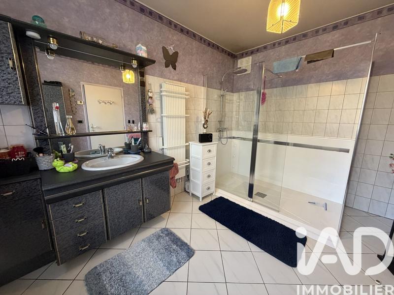 Maison - 170 m² - 7 pièces