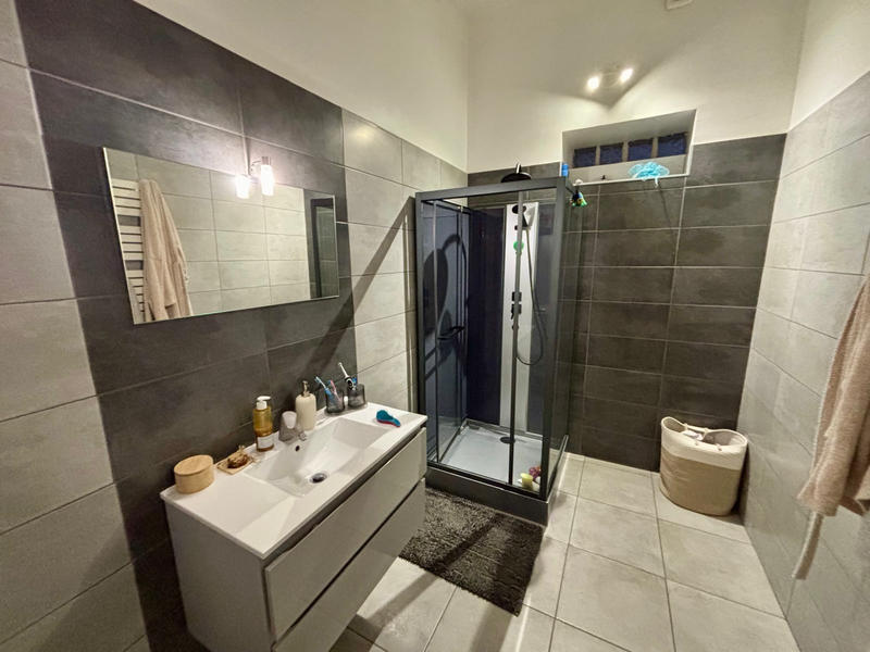 Loft - 68 m² - 2 pièces