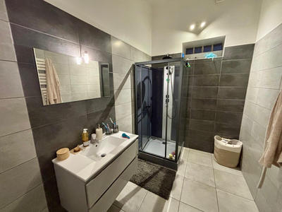 Loft - 68 m² - 2 pièces