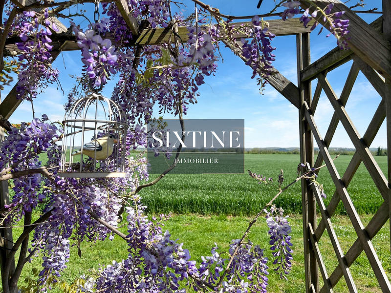 Maison - 197 m² - 9 pièces