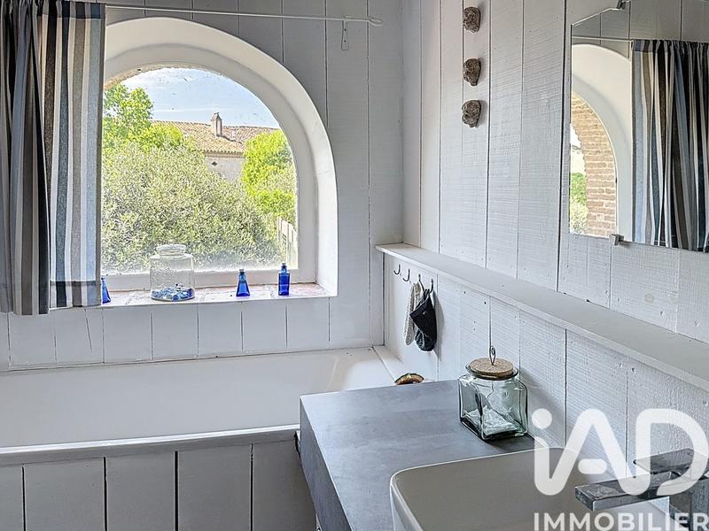 Maison de village - 260 m² - 8 pièces