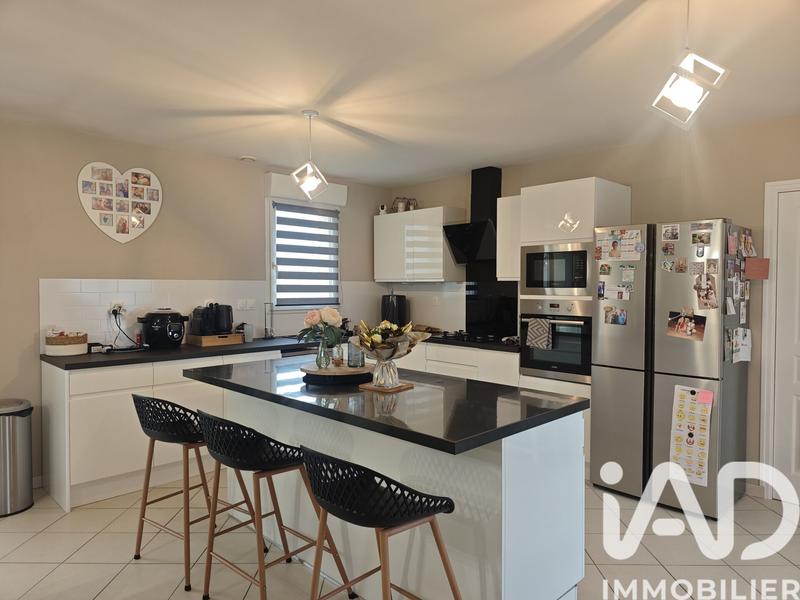 Maison - 95 m² - 4 pièces