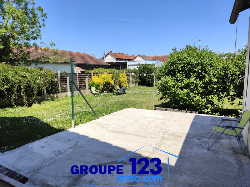 Maison - 99 m² - 4 pièces