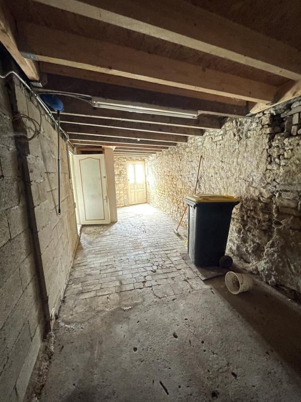 Maison en pierre - 100 m² - 3 pièces