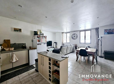 Appartement - 65 m² - 3 pièces
