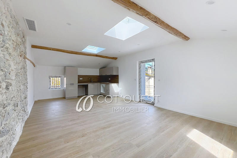 Appartement - 65 m² - 3 pièces