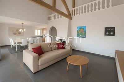 Maison - 273 m² - 6 pièces