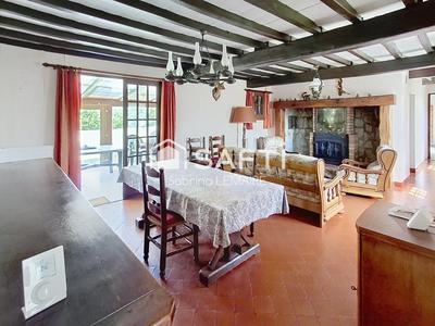 Maison de village - 100 m² - 4 pièces