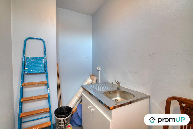 Bureau - 153 m² - 8 pièces