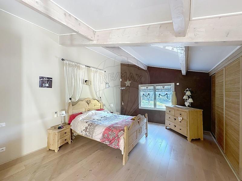 Villa - 176 m² - 5 pièces