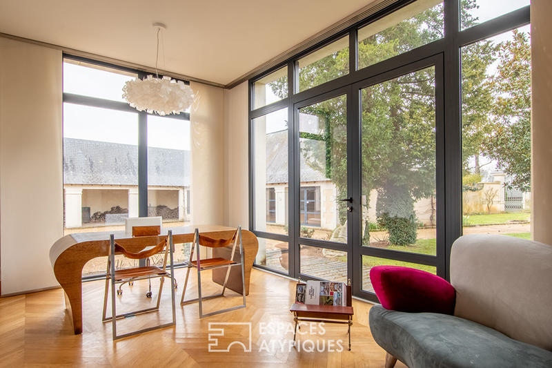 Maison - 370 m² - 10 pièces