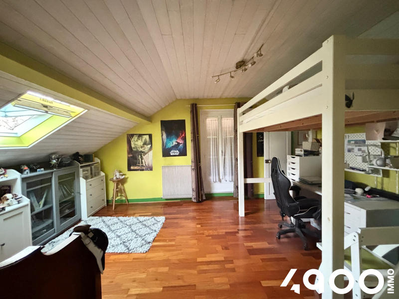 Maison - 85 m² - 6 pièces