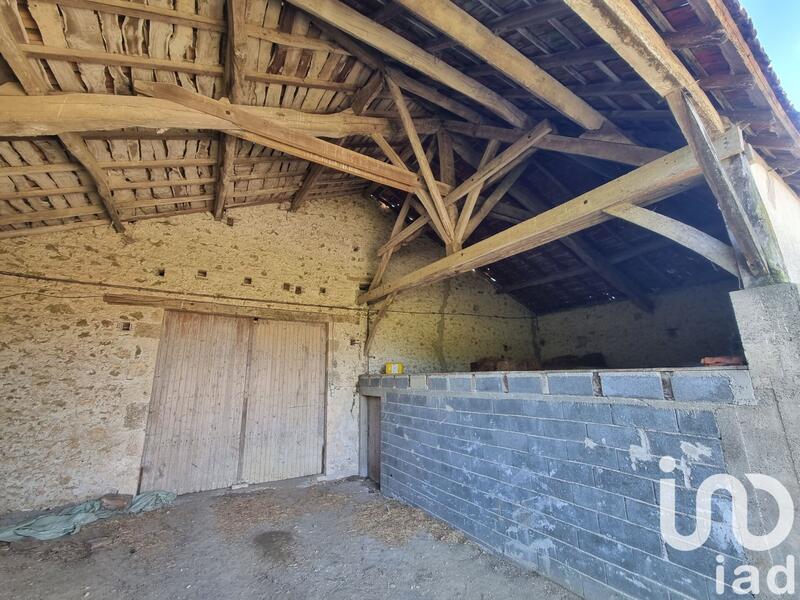 Ferme - 300 m² - 2 pièces