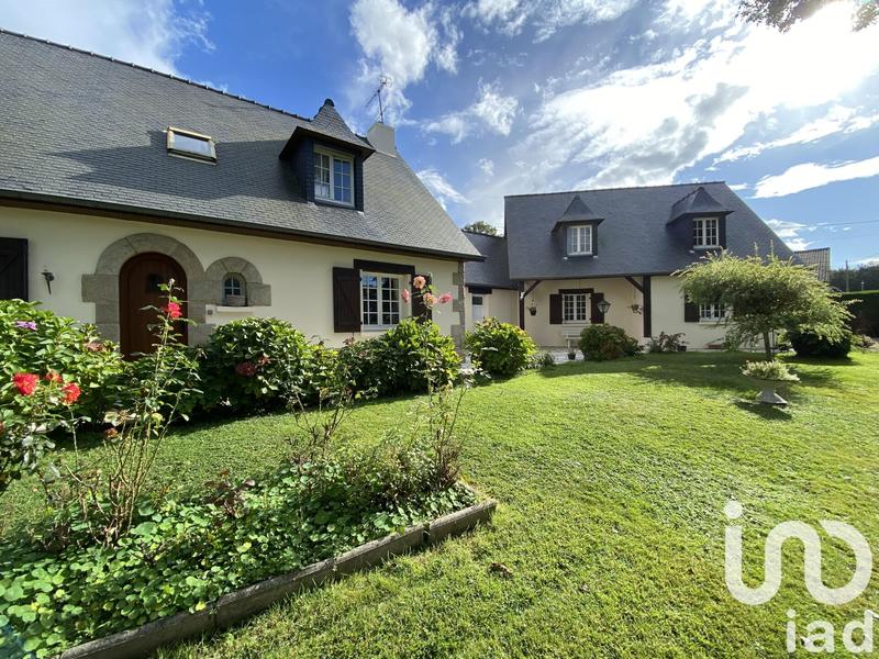 Maison - 163 m² - 7 pièces