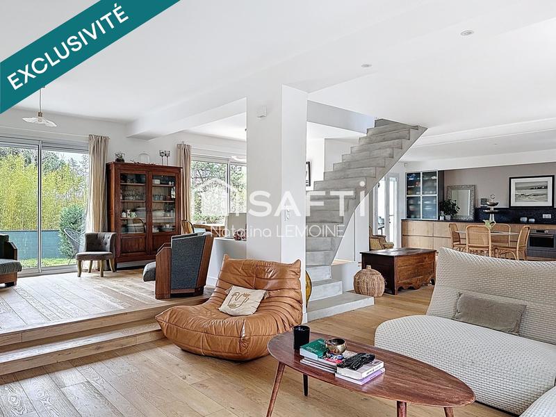 Maison - 160 m² - 7 pièces