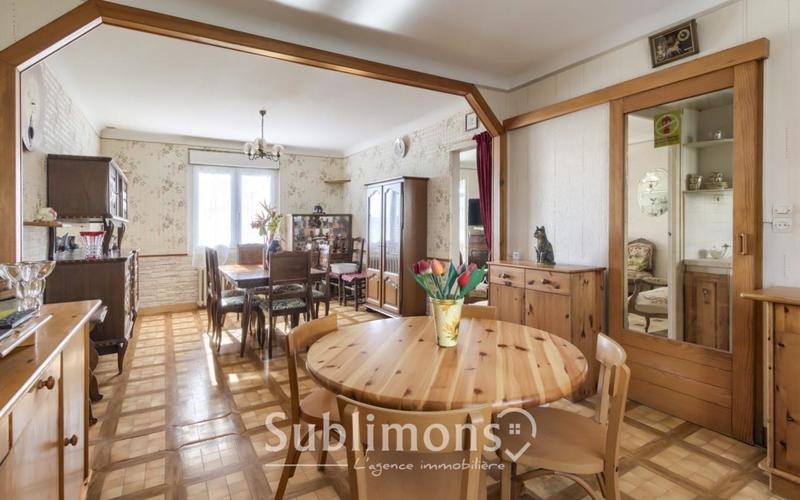 Maison - 95 m² - 5 pièces