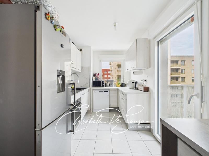 Appartement - 76 m² - 4 pièces