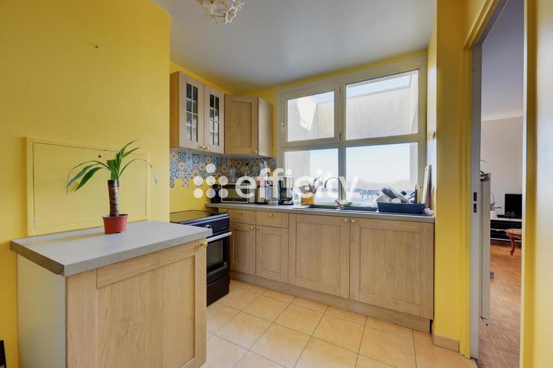 Appartement ancien - 68 m² - 3 pièces