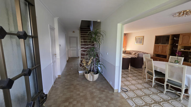 Maison - 140 m² - 7 pièces