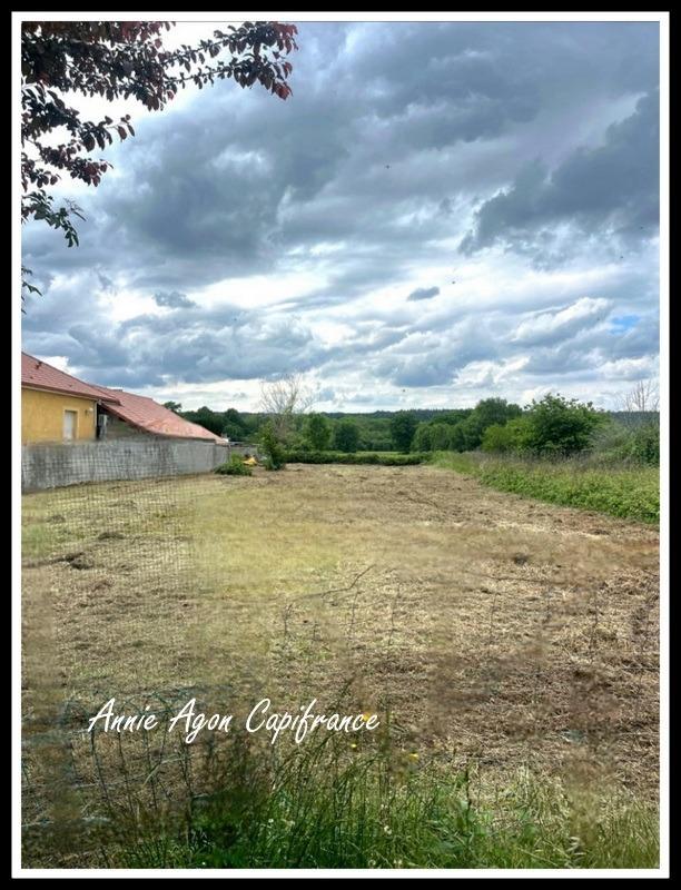 Terrain constructible - 1 513 m²