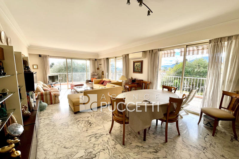 Appartement - 107 m² - 4 pièces