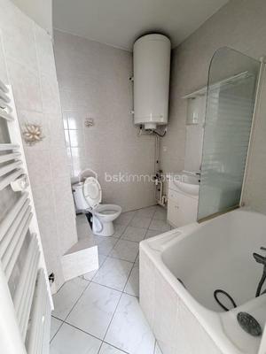 Studio - 24 m² - 1 pièce