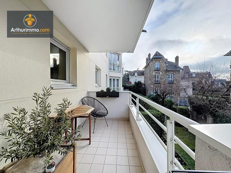 Appartement - 90 m² - 4 pièces