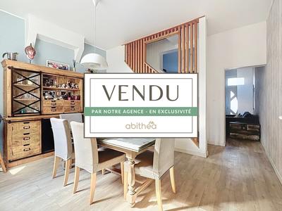 Maison - 103 m² - 5 pièces