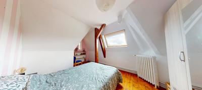 Appartement ancien - 104 m² - 4 pièces