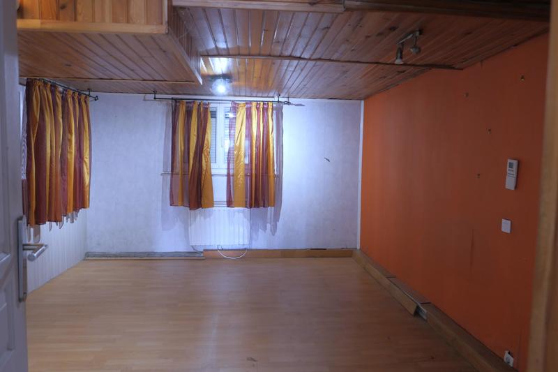 Maison - 83 m² - 5 pièces