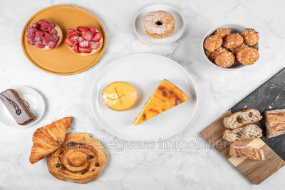 Fonds de commerce - Magasins - 302 m²