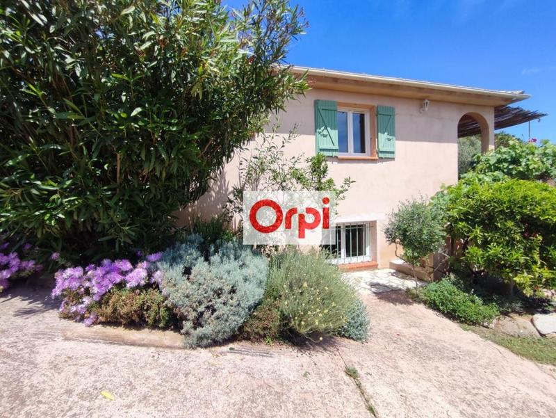 Villa - 168 m² - 6 pièces