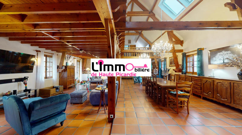 Maison - 265 m² - 8 pièces