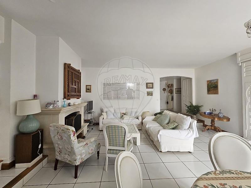 Villa - 144 m² - 4 pièces