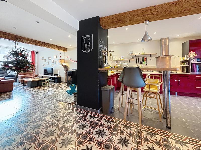 Maison - 155 m² - 6 pièces