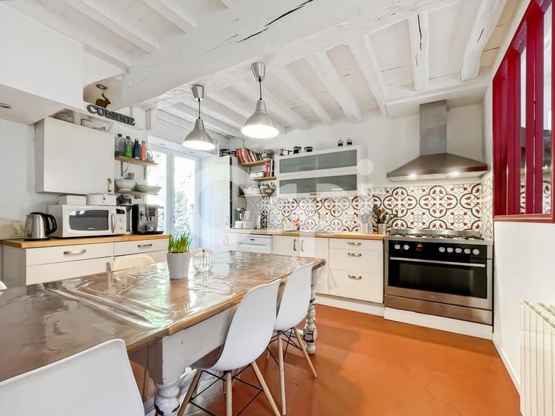 Maison - 175 m² - 8 pièces